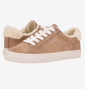 Nine West Women’s Low Top Sneakers sz 7 Fur Lined NEW #D711